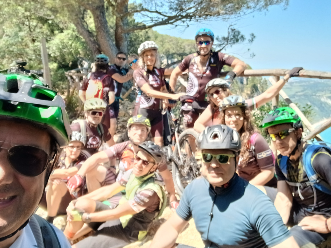 MARE & MONTI BIKE TOUR